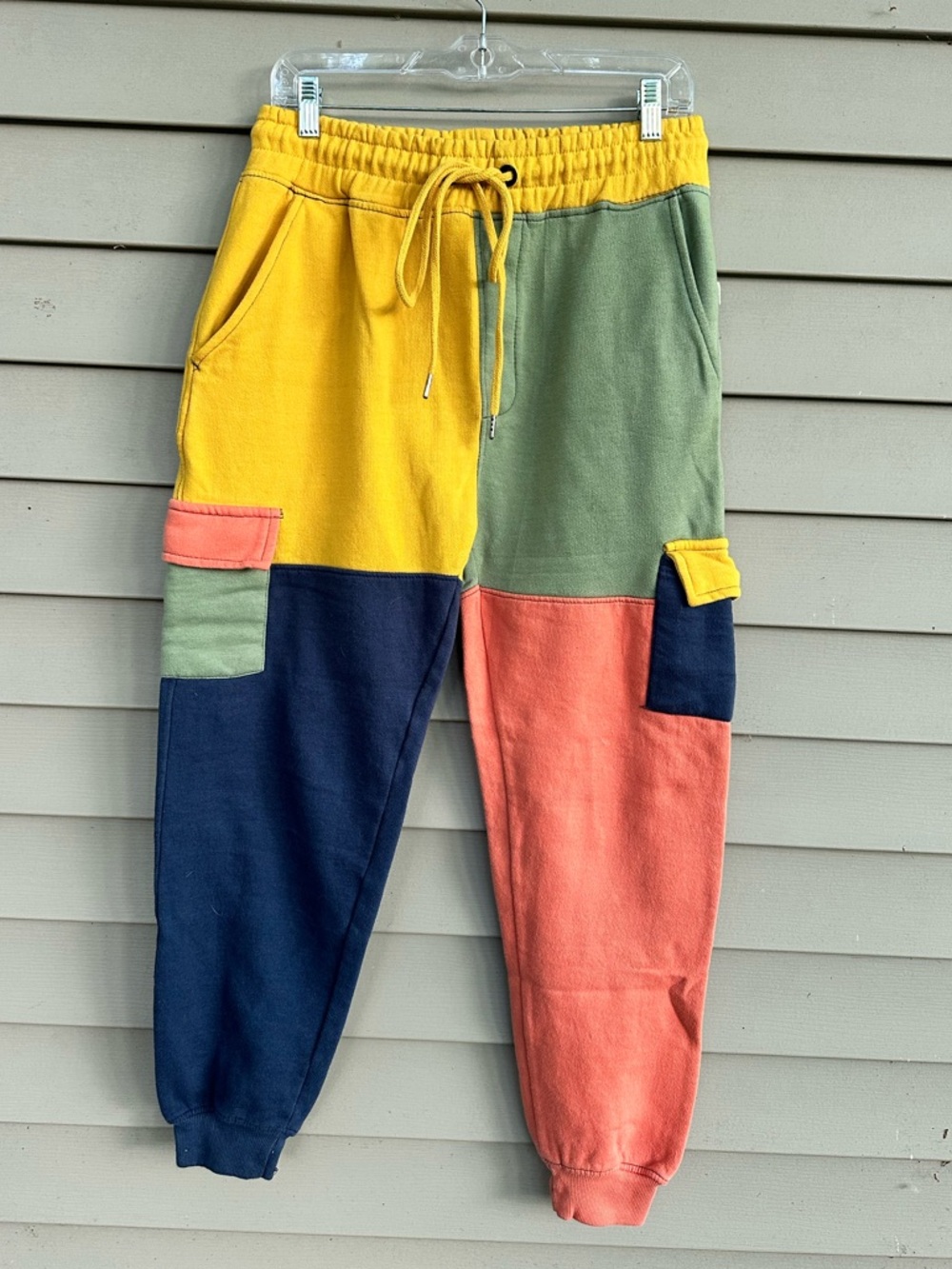 Cargo Colorblock jogger pants sweatpants men’s small